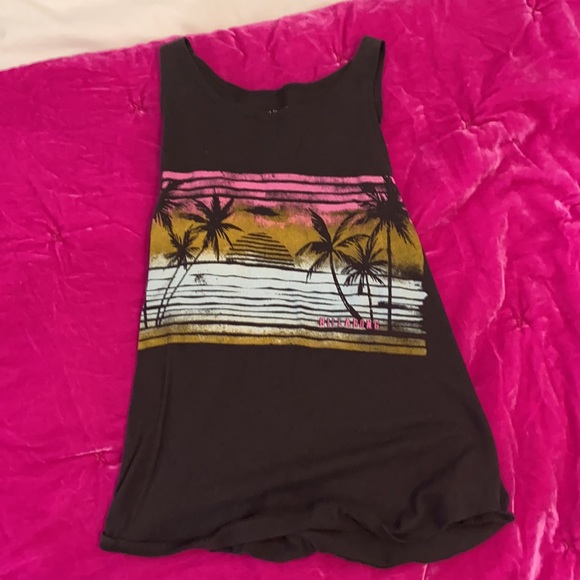 Billabong - Picture 4 of 4